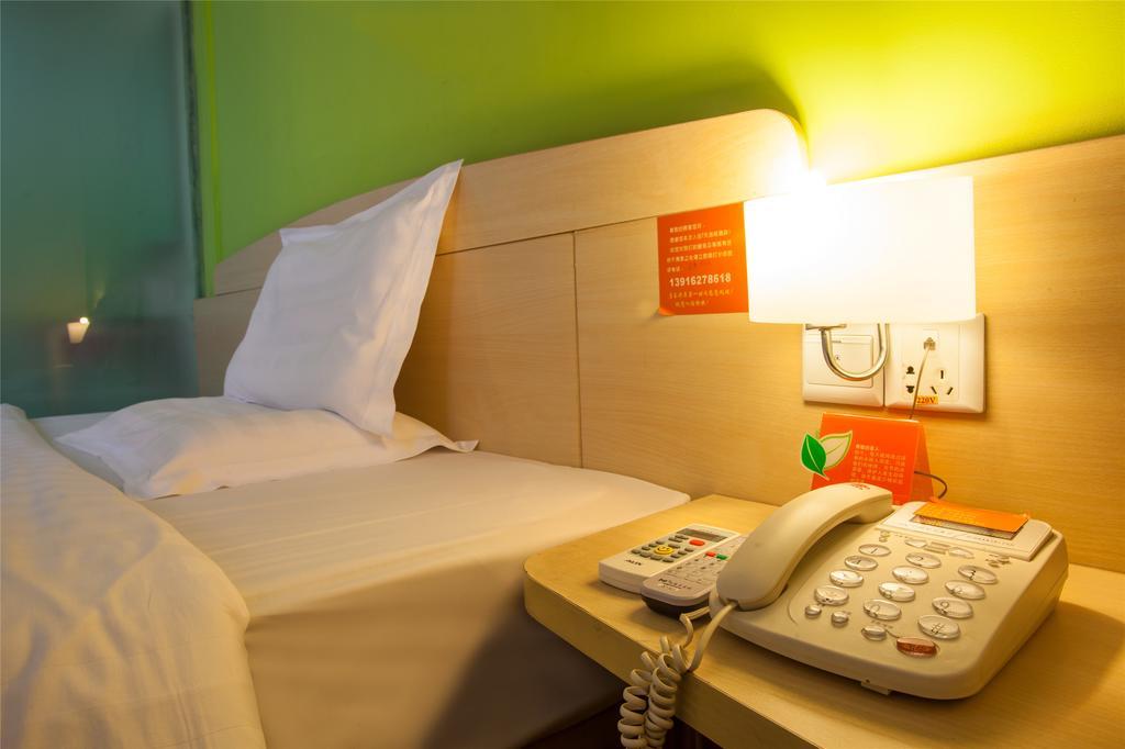 7Days Inn Laiwu Fengcheng West Street Szoba fotó